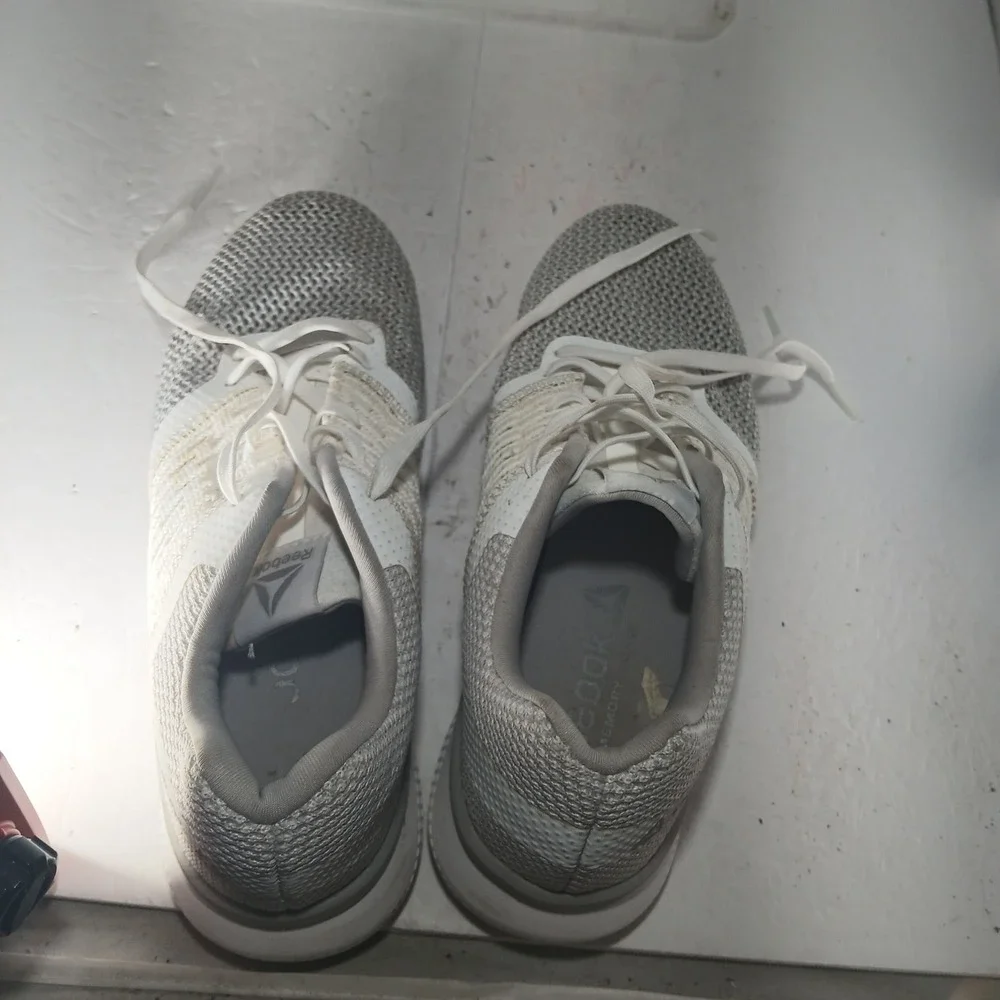 Reebok Astroride Run Edge 8.5 White Grey Running Sneakers CN2031 Athleisure